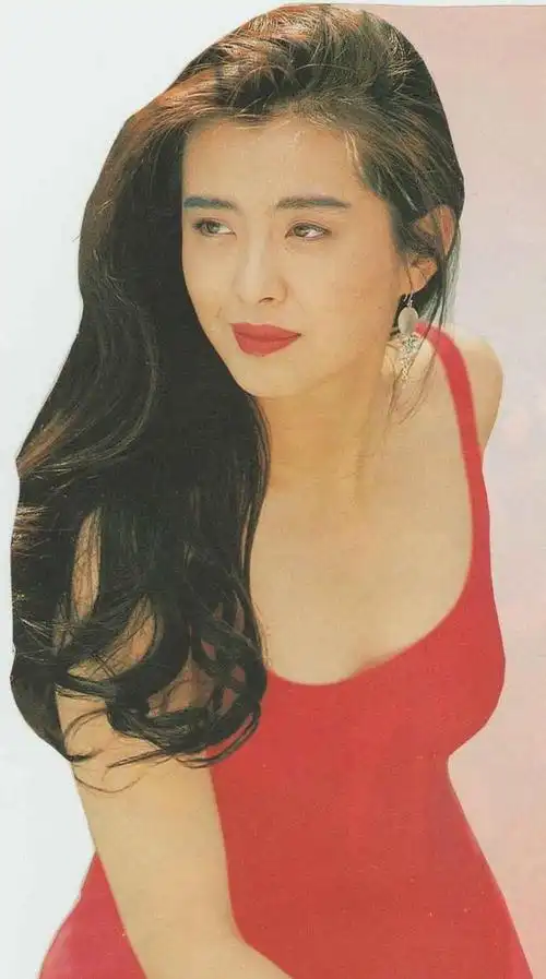 原创王祖贤年轻时的老照片美得太轰动你有一半都没看过