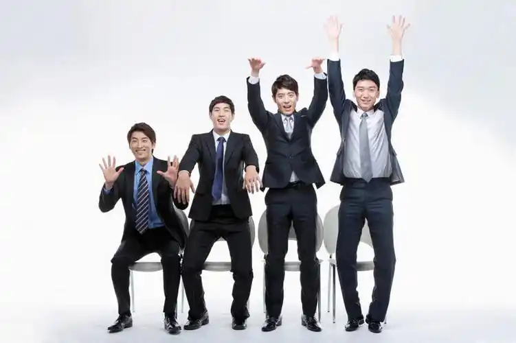 笑,微笑,露齿笑,横图,室内,白天,白色背景,正面,衬衫,成功,合作,团队