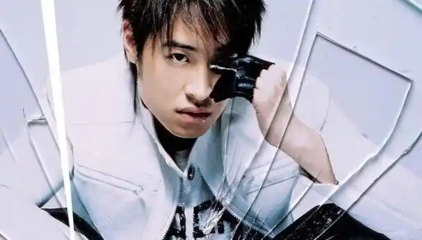 婚后4年,潘玮柏胖到200斤:差点认不出