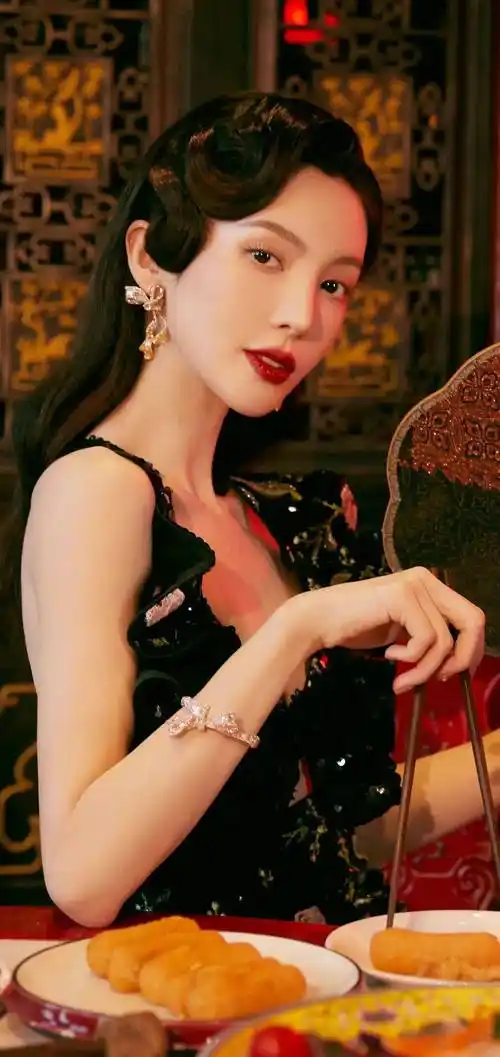 时尚多情的金晨,是海女体质还是哥们性格?