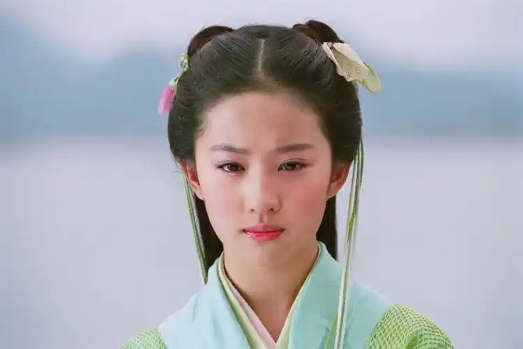 百年一遇的骨相和如玉的自然五官,刘亦菲重回古装价值巅峰 - 114知识