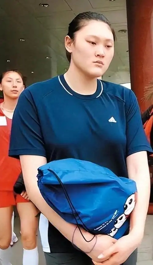 王一梅:暴打日本队却遭郎平弃用,转身效力土耳其的她,如今怎样