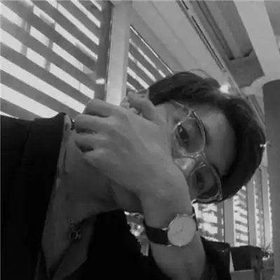 霸气男生头像黑白酷帅用金钱买走你的酷帅