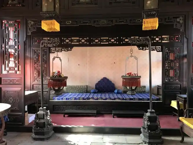 沈阳故宫东所这组利用率不高的殿宇里的紫檀装饰真漂亮