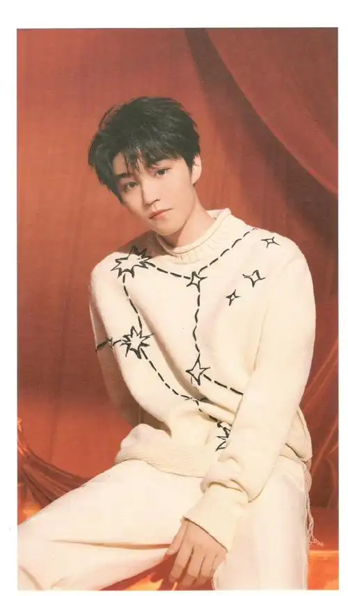 王俊凯十周年纪念专辑写真##tfboys十周年纪念专辑写真