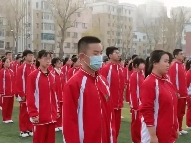 长春热门高中校服颜值大盘点!哪所学校赢了?_实验_祝新高_解放大路