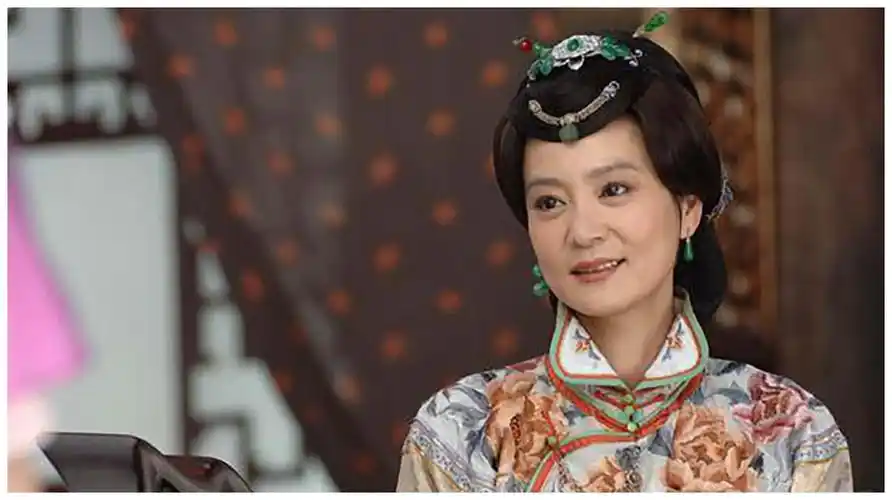 琼瑶剧女主:刘雪华被誉"泪眼影后",图6才是真正的"瑶女郎"