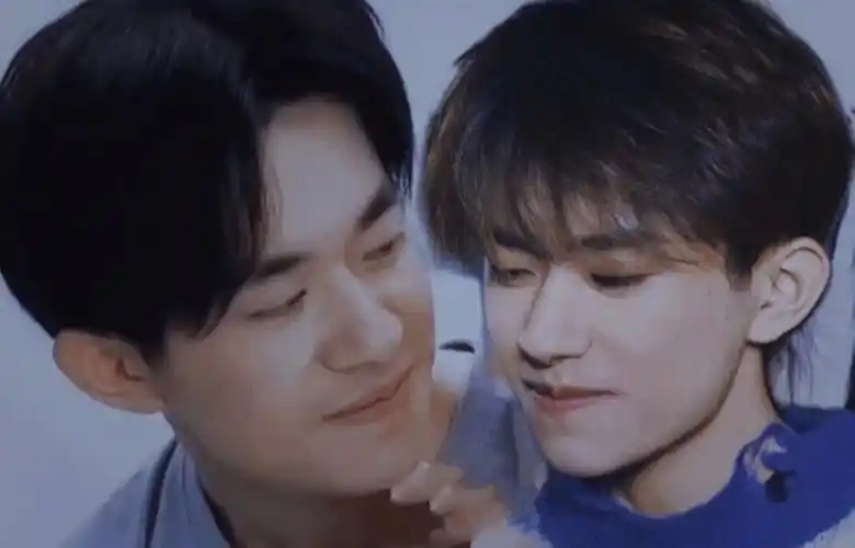 情侣搞笑日常  #易烊千玺未来无界  #分享照片  #p图