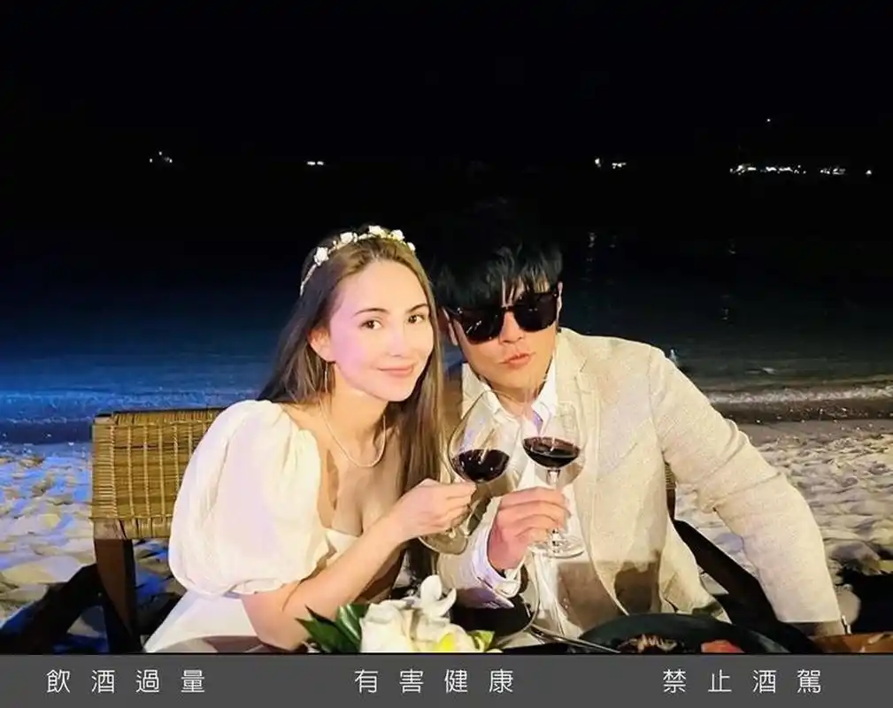 一家五口的幸福生活,12日是昆凌30岁生日,近年来一向高调爱妻的周杰伦