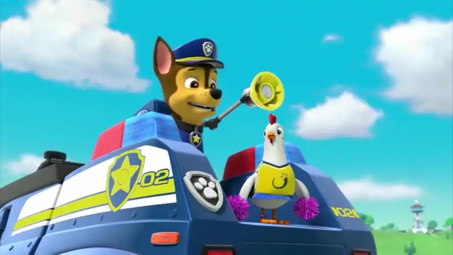 汪汪队立大功:狗狗要和姑娘赛跑,怎料咕咕鸡一旁瞎捣乱,太逗了