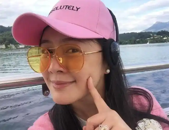 田海蓉素颜生活照