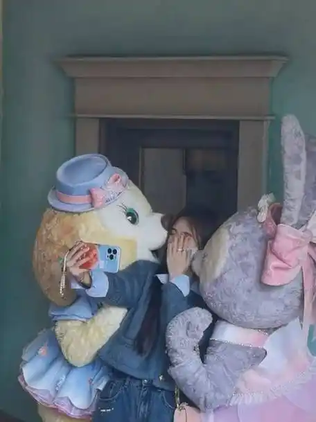 星黛露薅鞠婧祎头发