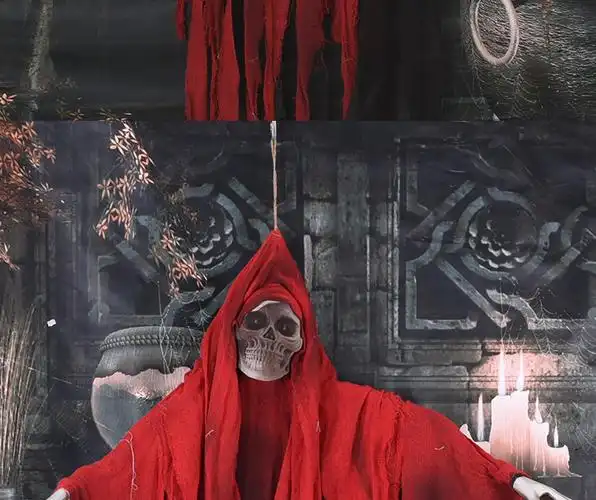 新款万圣节道具电动红衣大吊鬼酒吧鬼屋密室恐怖气氛布置品大挂鬼