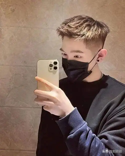 飞机头发型图片(14款高人气男发,流行又帅气,是年轻男士的最爱)