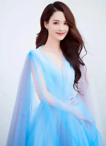 李沁的出生日期_李沁生肖属什么的?_李沁的生辰八字