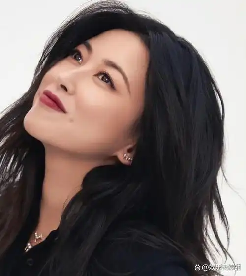 风情万种的朱珠39岁依旧美的不可方物真的惊艳到我了