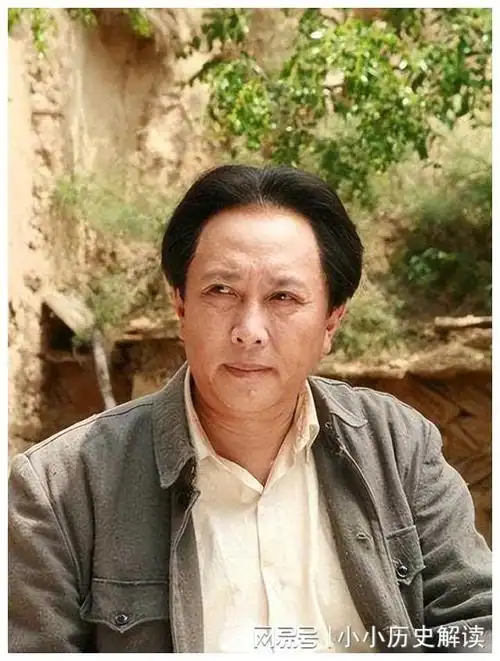 唐国强演艺新篇章跨入娱乐圈海誓山盟熠熠生辉