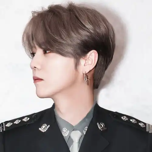 鹿晗图片最帅照片头像,高清鹿晗帅气图片微信头像_明星头像_头像屋