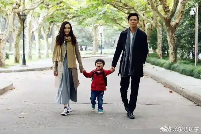 钟汉良唐嫣何以笙箫默开播九周年