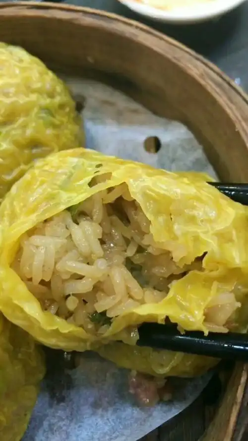 腐皮糯米包,跟烧麦味道差不多