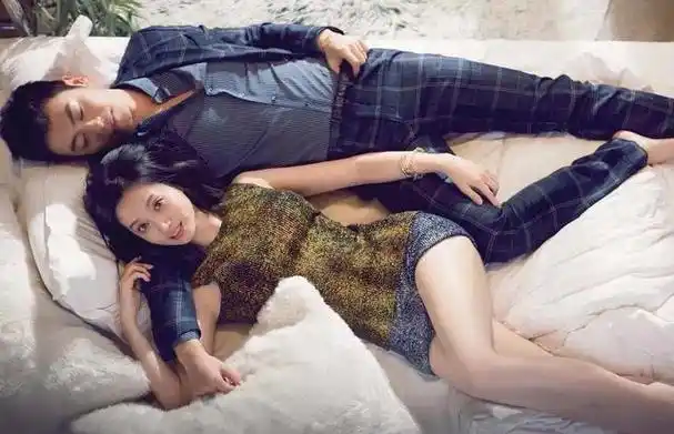 沈佳妮体操运动员转行当演员嫁小一岁朱亚文生两女被当成宝