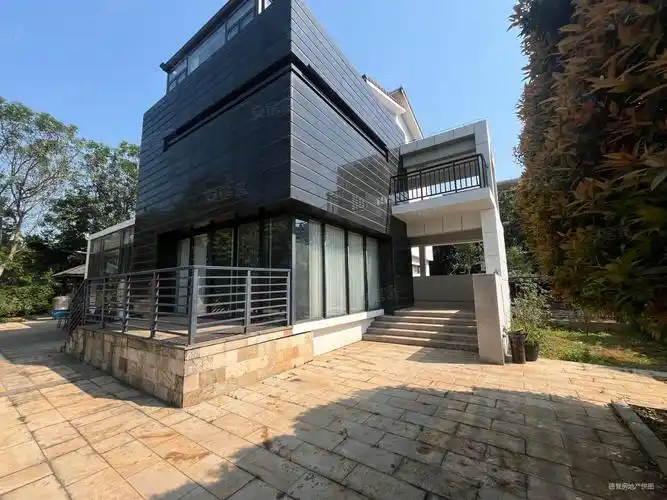 海甸岛独栋别墅536平1800w花园占地1亩多随时看房