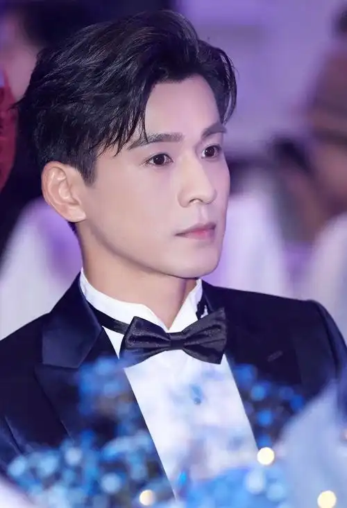 胡歌严宽陈冠霖钟汉良张智尧郑国霖焦恩俊2023-04-17 04:33:06已编辑