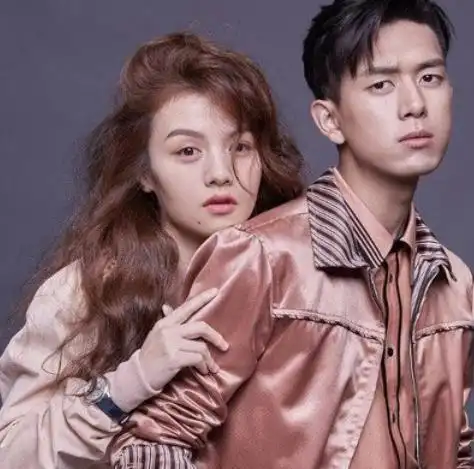 钟楚曦为何与相恋多年的李现分手, 而选择外籍男友, 原因很卑微|陈伟