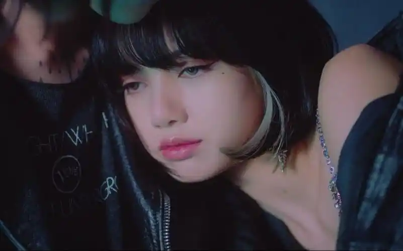 blackpink金智秀jisoo粉墨