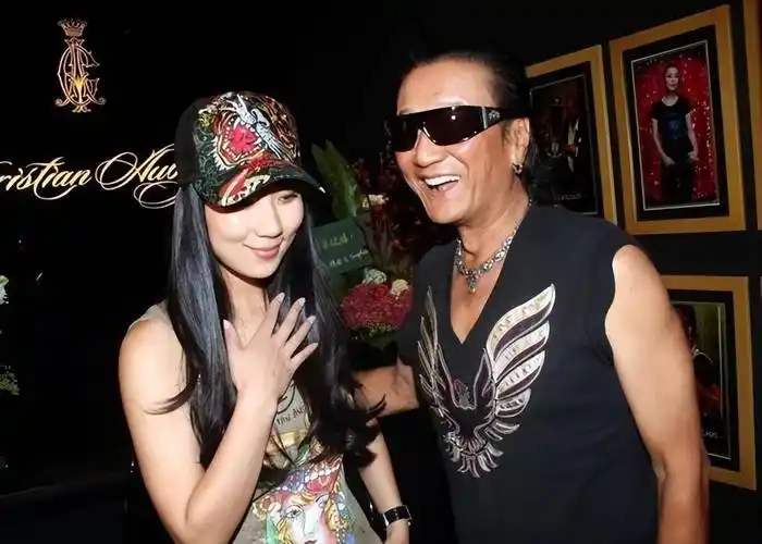 和谢贤恋爱12年,用青春换来千万身家,如今37岁的coco怎样了?