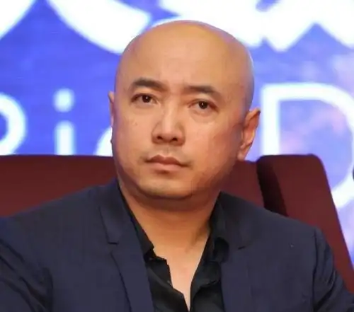 徐峥夏日之夜醉酒打人为哪般?