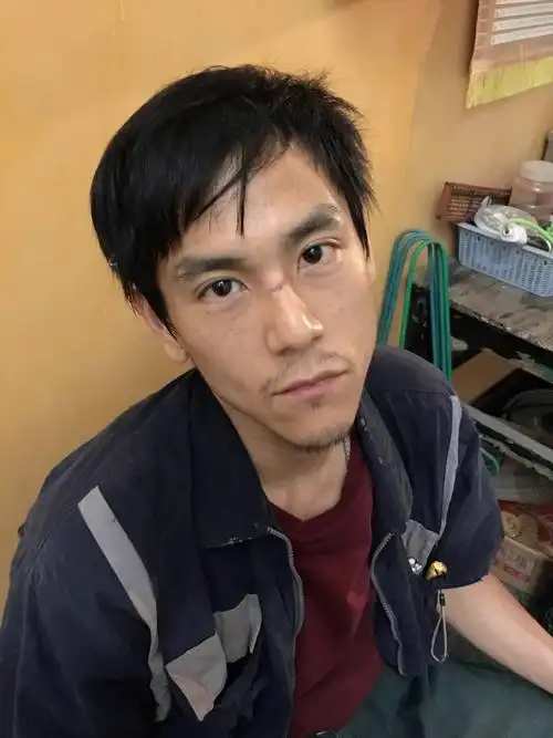 彭于晏热带往事吃素半年减重16kg剃眉暴瘦下狠手自我重塑