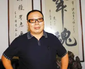 深圳航空高级顾问李泽源感恩时代回报国家图