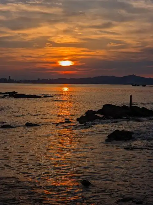 海边最美的黄昏瞬间