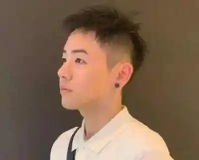 男生扁头适合什么发型推荐男生扁头忌讳什么发型