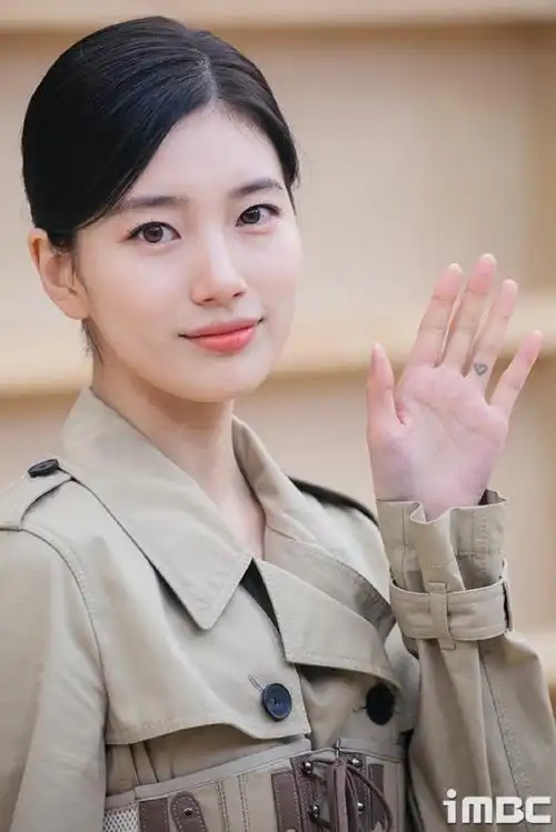 裴秀智生图状态