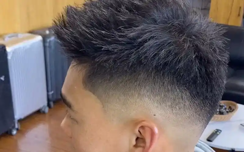 低光渐变短款飞机头