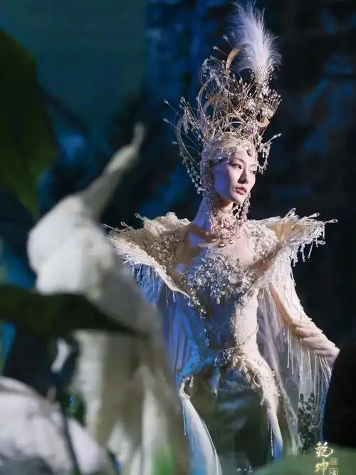 仙女下凡盖娅传说