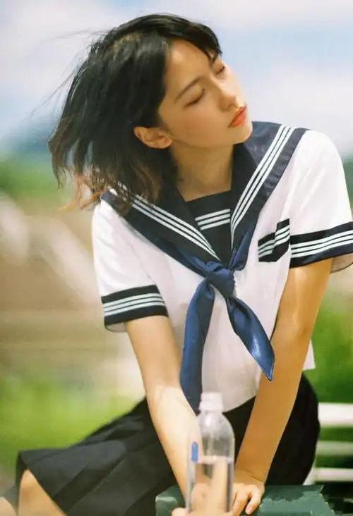 宅男女神成果日系风写真曝光元气甜美似精灵这颜值注定火