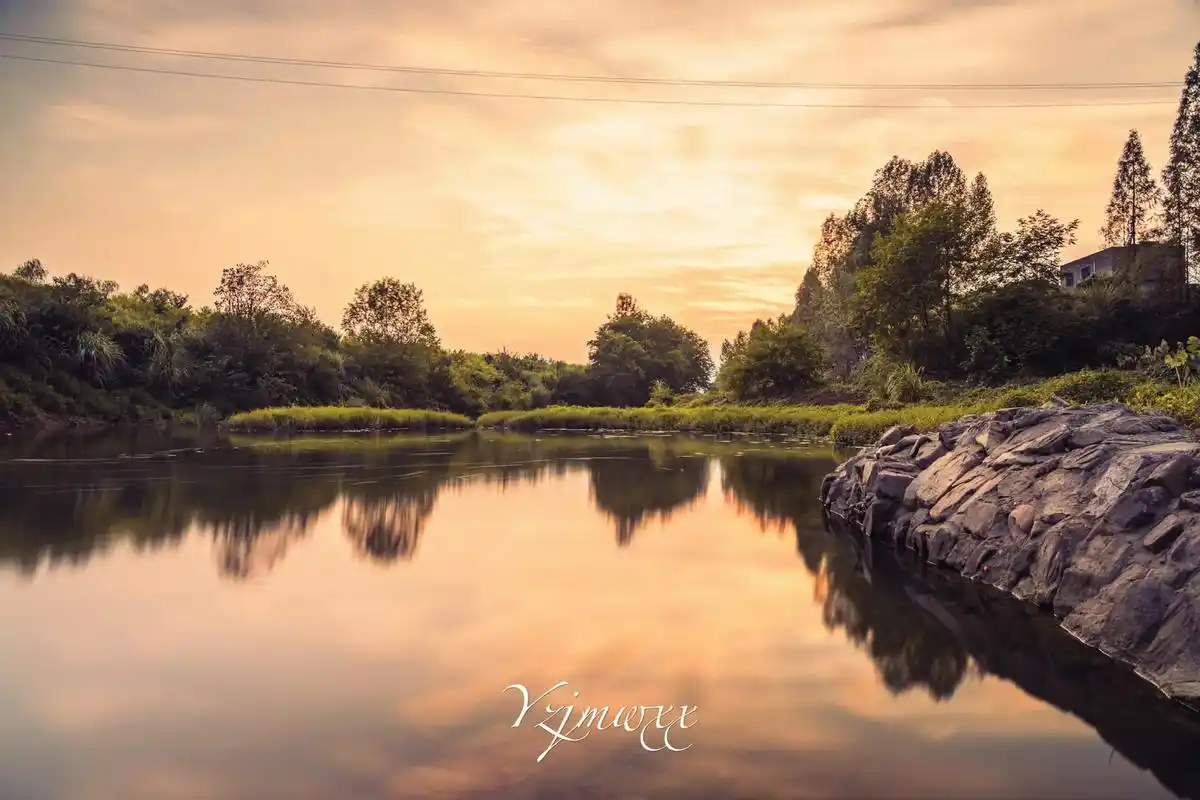 我的摄影日记 高山自有风景在  人生本就多尘埃.文艺不下去 - 抖音