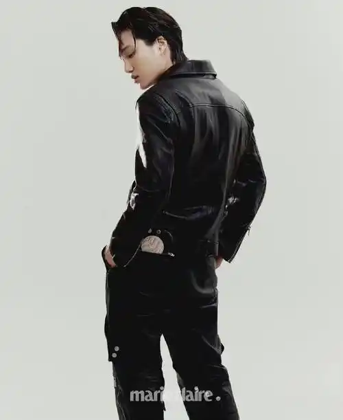 金钟仁韩版嘉人3月刊画报,硬照表现力一如既往的游刃有余_korea