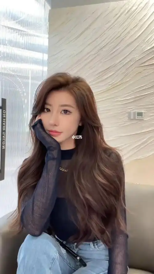 蜜茶棕发色时尚与优雅并存的一款发色推荐