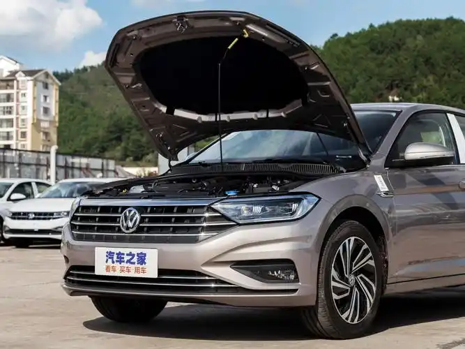 一汽-大众 速腾 2021款 200tsi 手动超越版