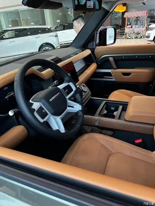 【图】新款卫士内饰颜色_路虎卫士论坛_汽车之家论坛