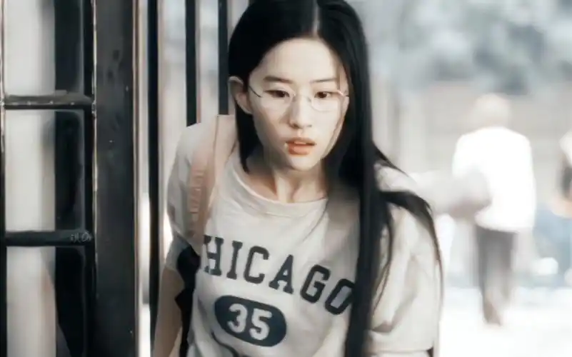 校园剧女主 | 刘亦菲 恋爱通告