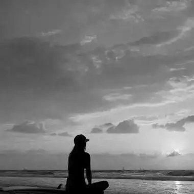 100个失望心冷让人心碎的伤感女生网名