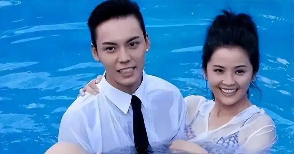 回顾蔡卓妍跟陈伟霆复合真相让人大跌眼镜