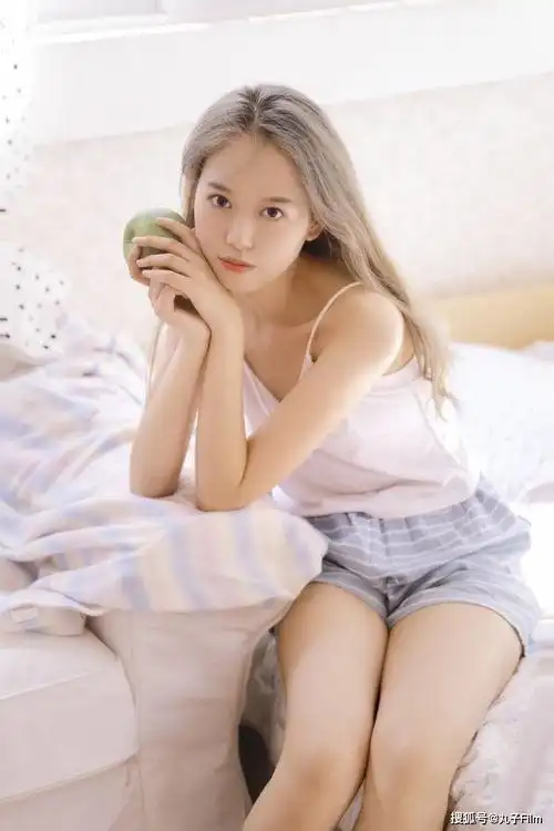 131美女大胆写真可爱