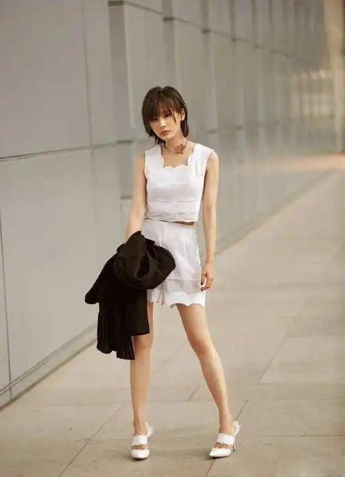 1米49的王子文换个发型长成1米6?这款短发居然还显高!