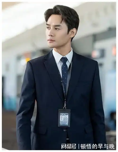 演员王凯:父亲患癌去世,40岁未婚未育,红不红已经不重要了